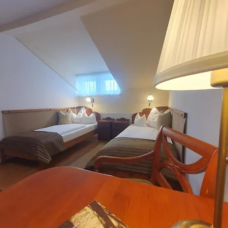 Csiszárhegyi Vadászház Bed and breakfast