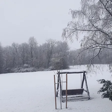 Csiszarhegyi Vadaszhaz Bed & Breakfast Karad