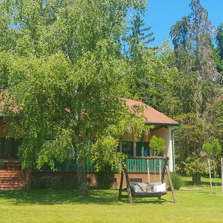 Csiszarhegyi Vadaszhaz Bed & Breakfast