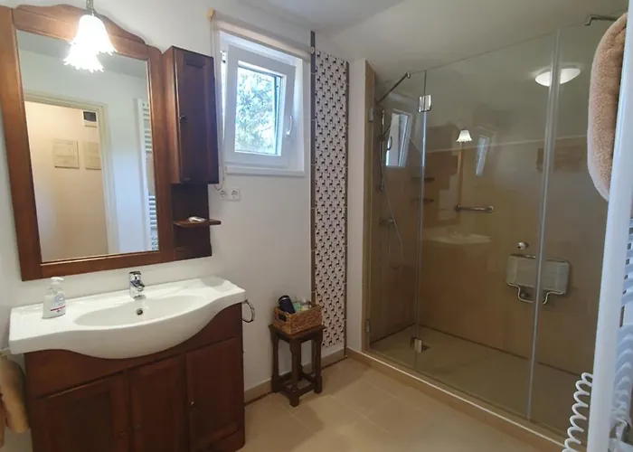 Bed & Breakfast Csiszarhegyi Vadaszhaz Karád