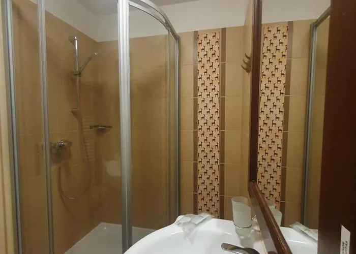 Csiszarhegyi Vadaszhaz Bed & Breakfast Karád